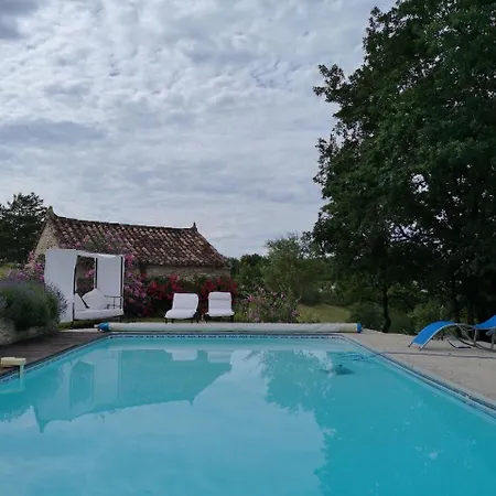펜션 De Caractere, Piscine Et Vue